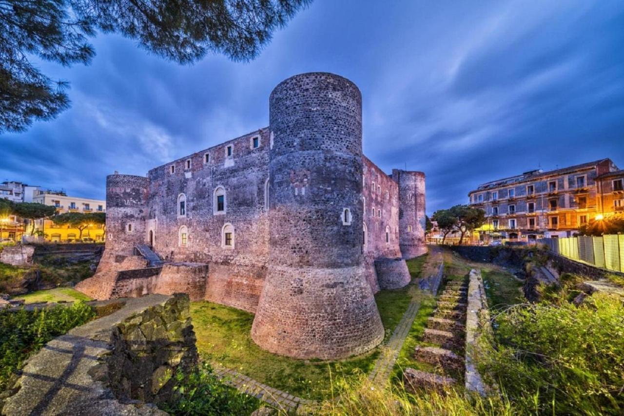 Castellano Home - Ursino Catánia Buitenkant foto